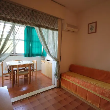 Agenzia Vear Mare 23 Apartman *