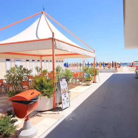 Agenzia Vear Mare 23 Lido delle Nazioni